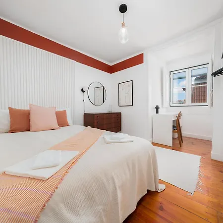6br Luxury With River Views & Ac Apartment